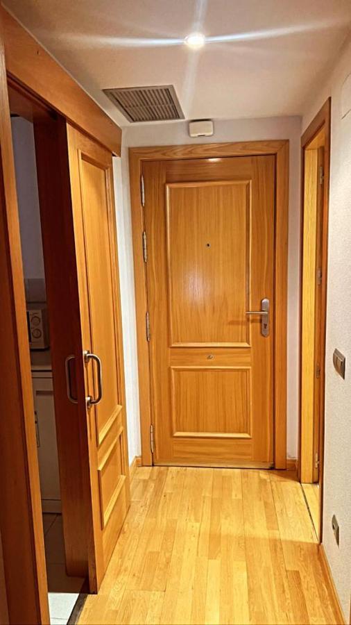 Suites Madrid Belfast 13 Ifema Airport Eksteriør bilde